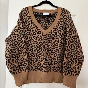 Old Navy V-Neck Leopard Sweater - Tan and Black